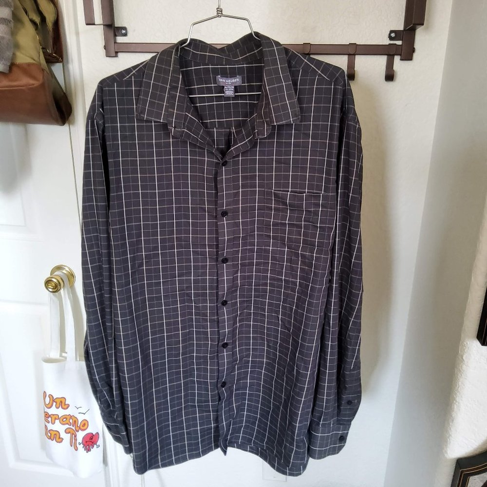 Van Heusen Modern Dress Shirt, Size XL